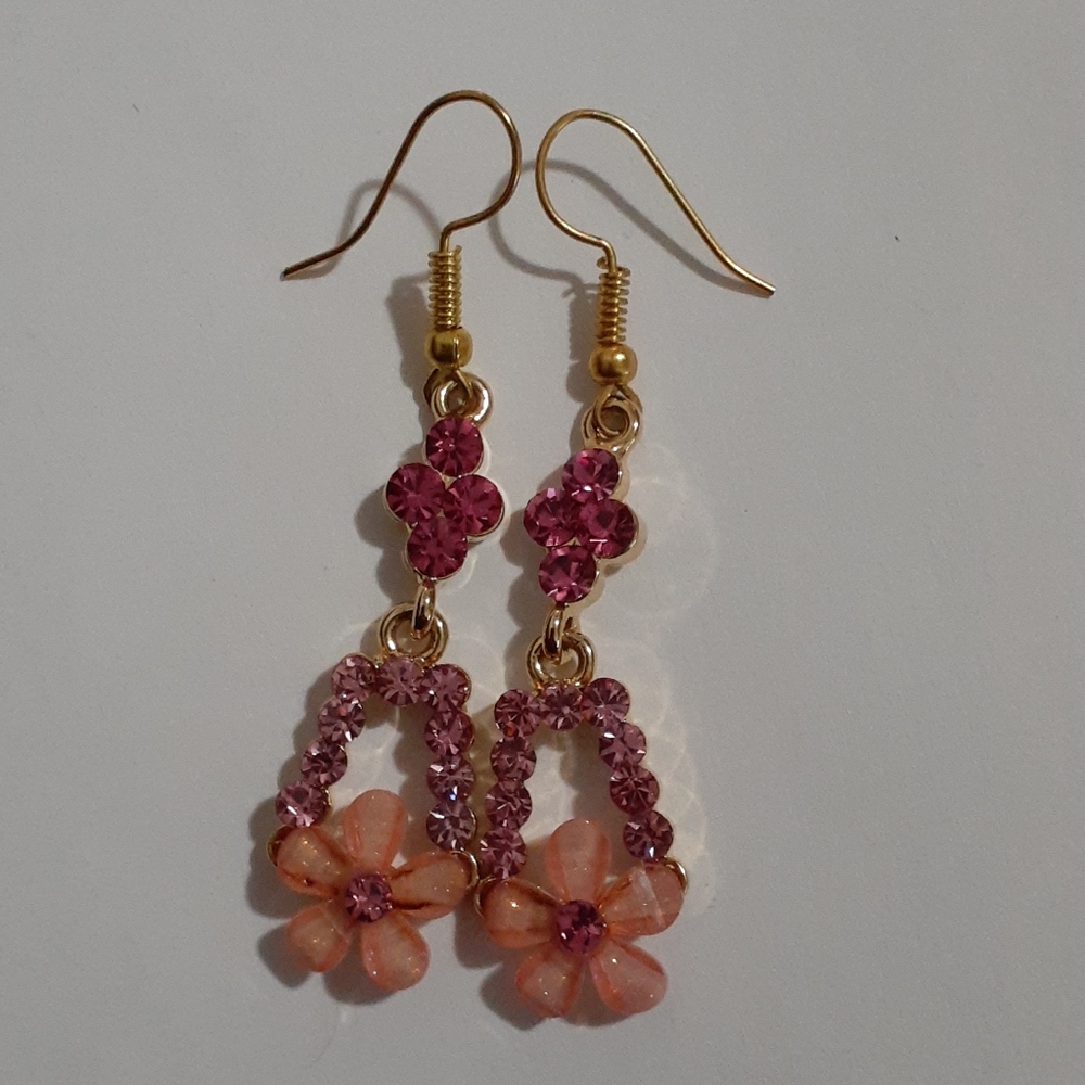 Beautiful Floral design earings